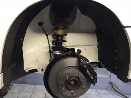 Radh�user Trockeneis gestrahlt